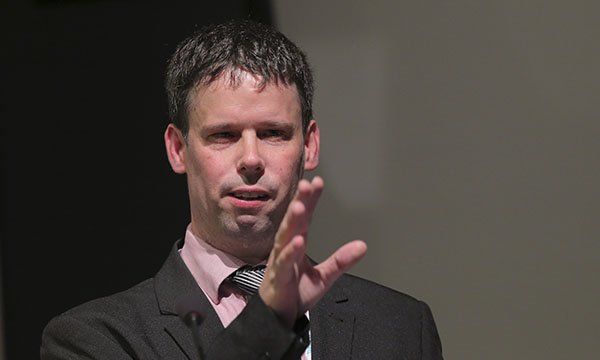 Lecturer Scott Watkin speaking