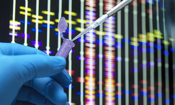 Supporting patients undergoing genomic testing for Lynch syndrome as part of their diagnostic cancer pathway 